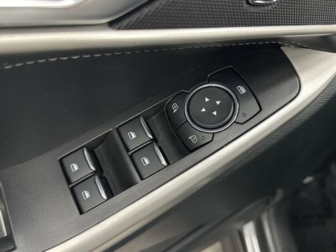 Used 2023 Ford Explorer XLT w/ Equipment Group 202A image 28