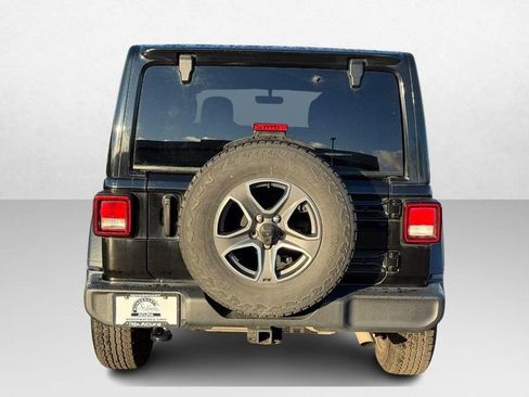 Used 2020 Jeep Wrangler Unlimited Sport S w/ Sun And Sound Package image 6