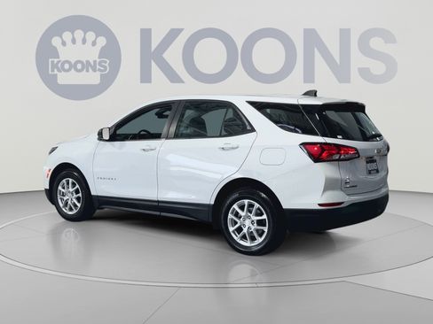 Used 2024 Chevrolet Equinox LS FWD image 8