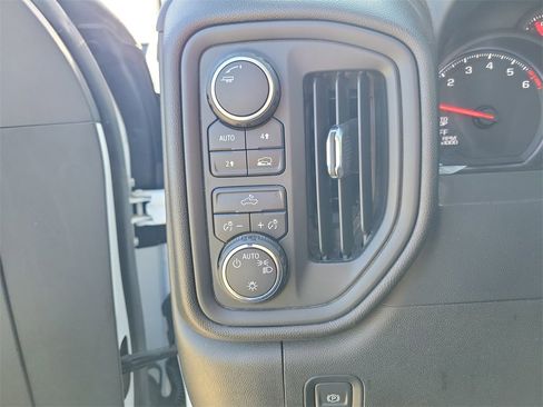 Used 2022 Chevrolet Silverado 1500 W/T w/ WT Value Package image 14