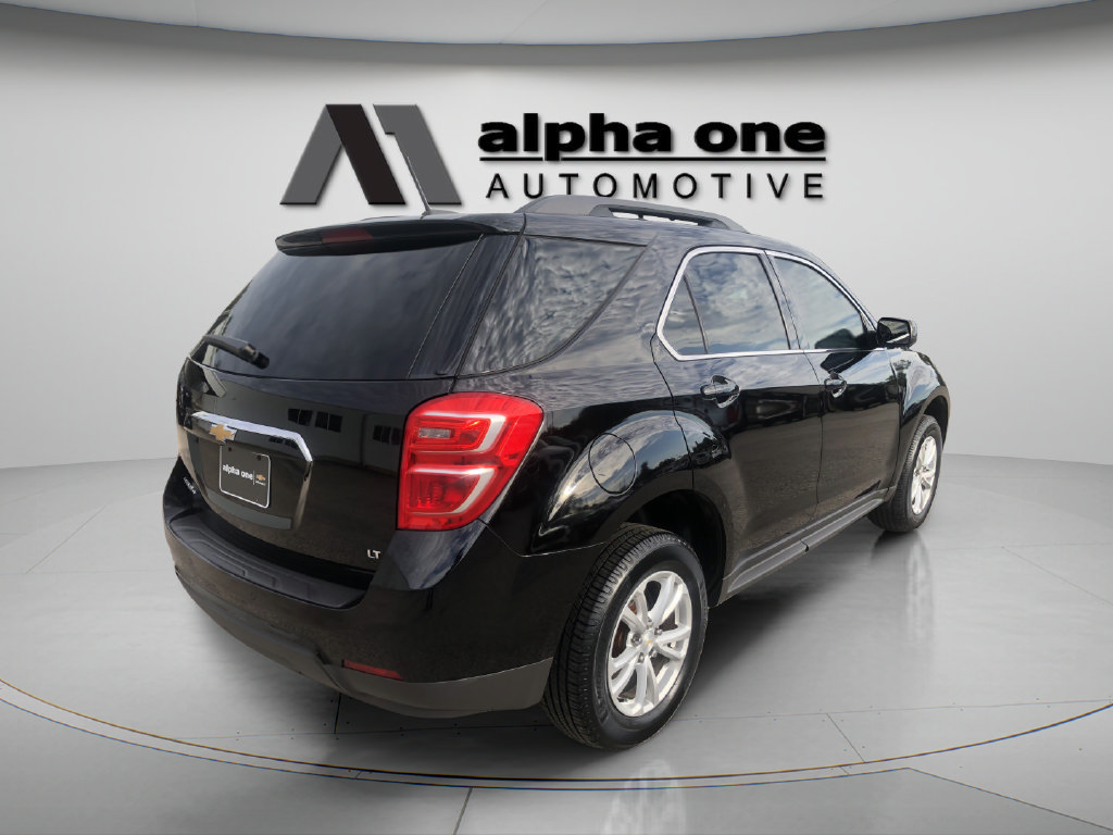 Used 2017 Chevrolet Equinox LT w/ Convenience Package FWD image 9