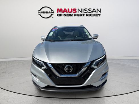 Certified 2022 Nissan Rogue Sport SL w/ Premium Package AWD/4WD image 4