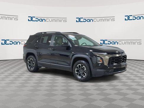 Used 2025 Chevrolet Equinox ACTIV FWD image 2