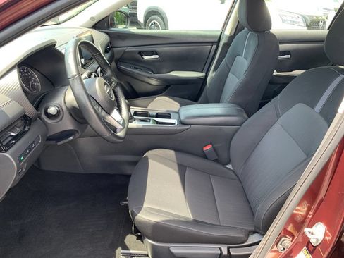 Used 2023 Nissan Sentra SV w/ All-Weather Package FWD image 9