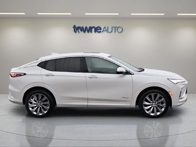 Used 2025 Buick Envista Avenir FWD image 6
