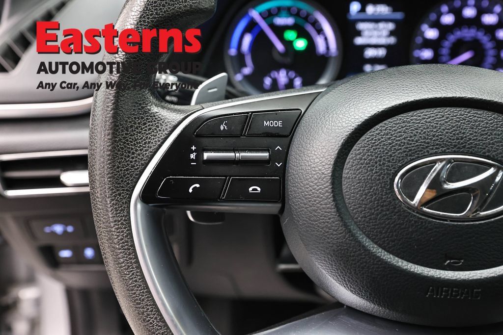 Used 2023 Hyundai Sonata Blue FWD image 17