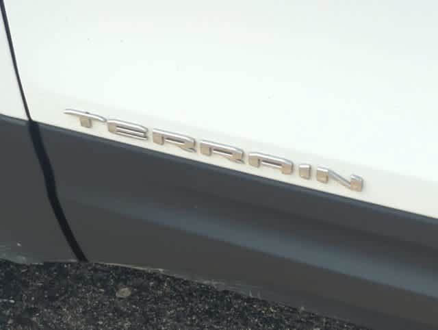 Used 2024 GMC Terrain SLT AWD/4WD image 5