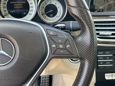 Used 2016 Mercedes-Benz E 350 Sedan image 18