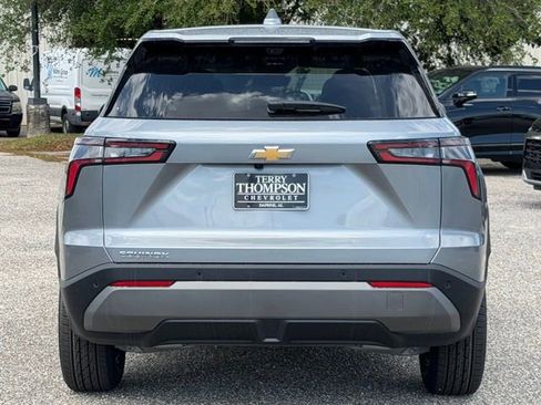 New 2026 Chevrolet Equinox LT w/ Safety and Technology Package image 3