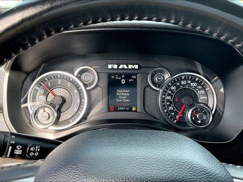 Used 2023 RAM 1500 Big Horn image 12