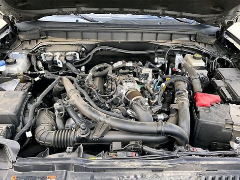 Used 2022 Ford Bronco Outer Banks w/ Sasquatch Package image 11