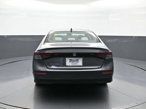 Certified 2023 Honda Accord EX image 7