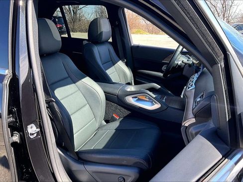 Used 2025 Mercedes-Benz GLE 350 4MATIC image 10