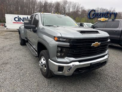 Used 2024 Chevrolet Silverado 3500 W/T