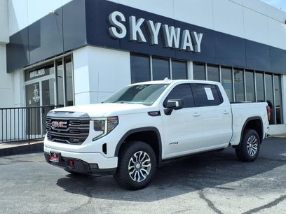 Used 2023 GMC Sierra 1500 AT4