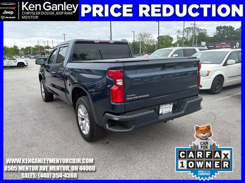 Used 2020 Chevrolet Silverado 1500 Custom w/ Infotainment Package AWD/4WD image 6