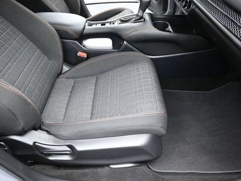 Used 2024 Honda HR-V Sport image 27