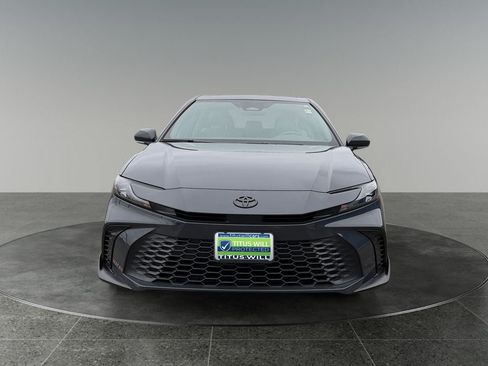 Used 2025 Toyota Camry SE w/ Multimedia Upgrade Package AWD/4WD image 2