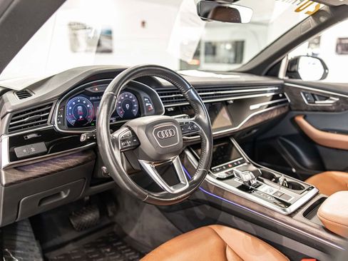 Used 2020 Audi Q8 Premium Plus w/ Premium Plus Package image 20