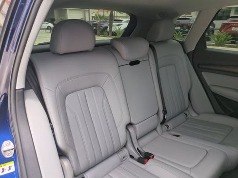 Used 2021 Audi Q5 2.0T Premium w/ Convenience Package AWD/4WD image 31