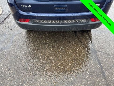 Used 2018 Jeep Compass Latitude w/ Cold Weather Group image 9