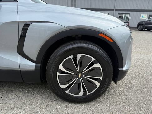 Used 2024 Chevrolet Blazer EV LT AWD/4WD image 24