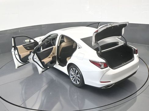 Used 2019 Lexus ES 350 w/ Premium Package image 75