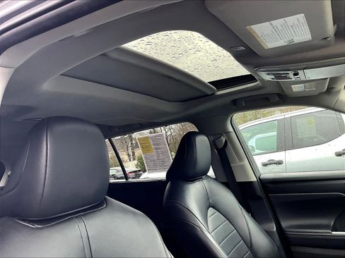 Used 2024 Toyota Highlander XLE image 23