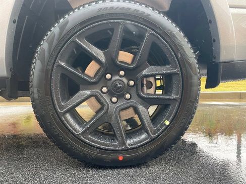 New 2026 RAM 1500 Laramie w/ Night Edition AWD/4WD image 8