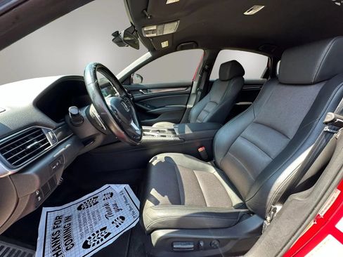 Used 2020 Honda Accord Sport image 9