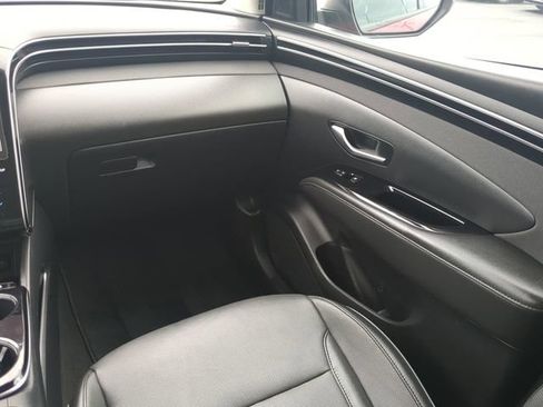Used 2023 Hyundai Tucson Limited w/ Cargo Package AWD/4WD image 16