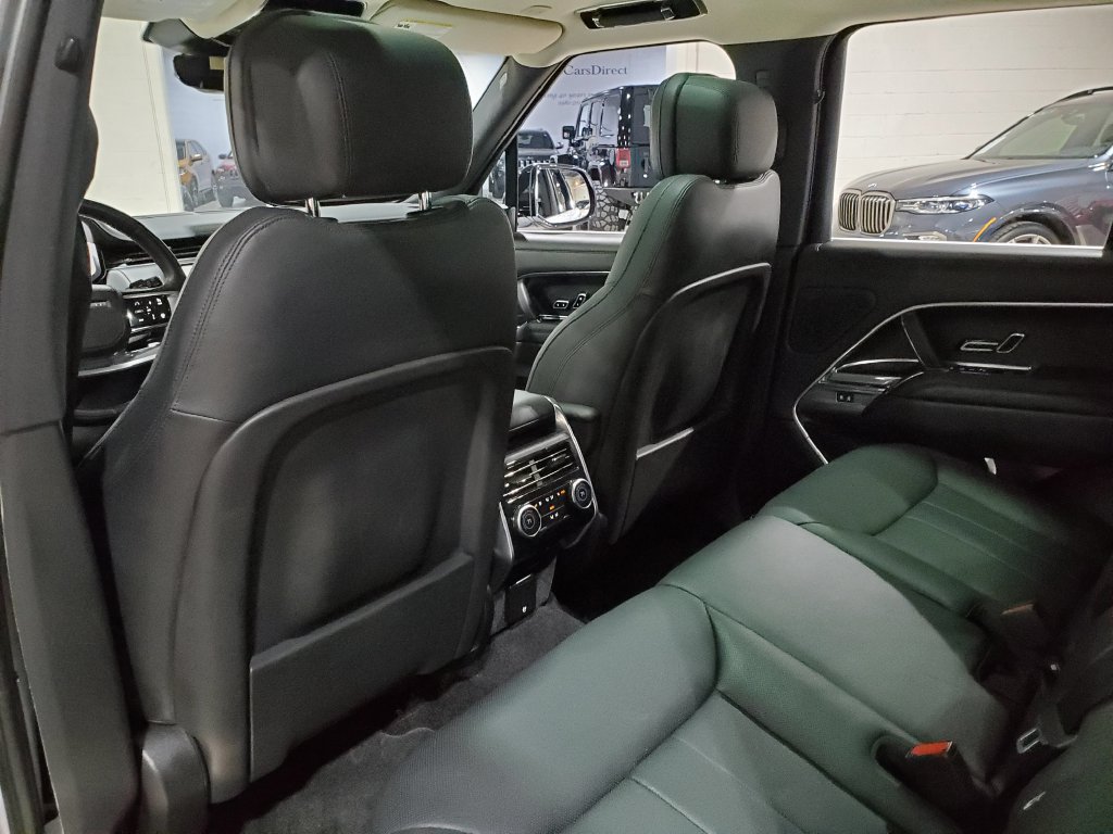 Used 2024 Land Rover Range Rover SE AWD/4WD image 26