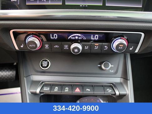 New 2025 Audi Q3 2.0T Premium image 27