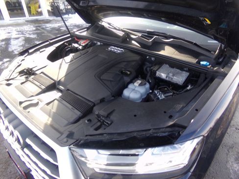 Used 2018 Audi Q7 3.0T Premium Plus image 39