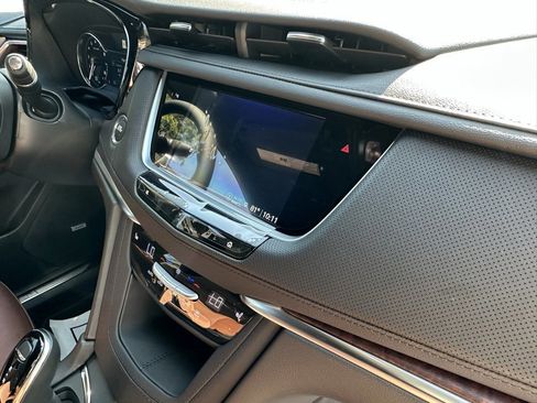 New 2025 Cadillac XT5 Sportv image 13