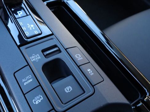 New 2026 Toyota Prius Plug-In Hybrid image 6