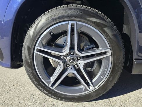 Used 2024 Mercedes-Benz GLS 450 4MATIC image 8