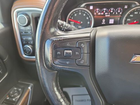 Used 2019 Chevrolet Silverado 1500 High Country w/ Technology Package AWD/4WD image 19