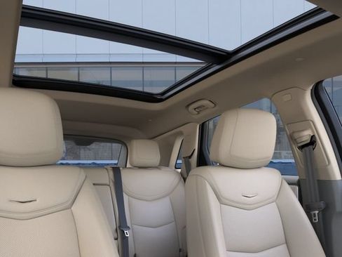 New 2026 Cadillac XT5 Premium Luxury w/ LPO, Floor Liner Package AWD/4WD image 24