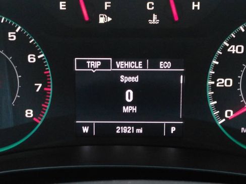 Used 2023 Chevrolet Malibu LT w/ Redline Edition FWD image 36