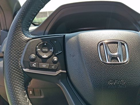 Used 2024 Honda Passport EX-L image 22