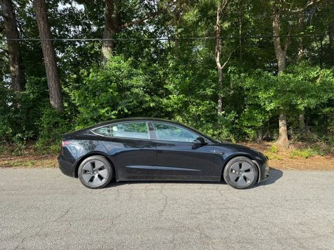 Used 2021 Tesla Model 3 Long Range AWD/4WD image 10