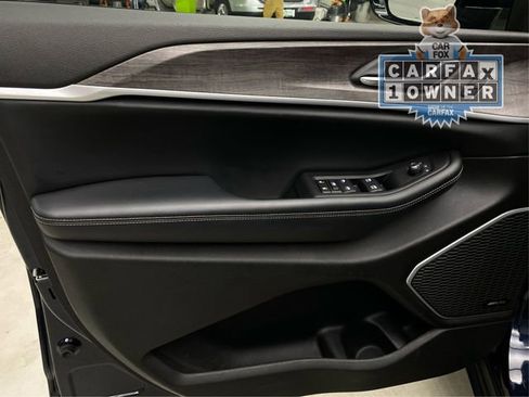 Used 2022 Jeep Grand Cherokee Limited 4xe AWD/4WD image 24