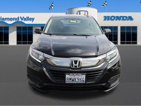 Used 2019 Honda HR-V LX image 2