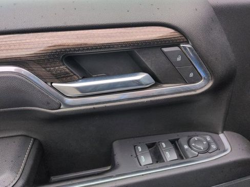 Certified 2022 Chevrolet Silverado 1500 LT Trail Boss image 23