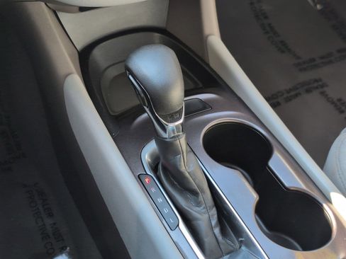 Used 2022 Chevrolet Malibu LS image 22