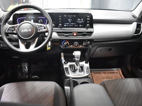 Used 2026 Kia Seltos LX FWD image 13