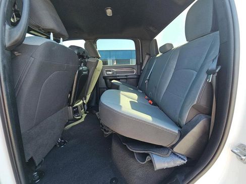 Used 2022 RAM 2500 Big Horn image 9