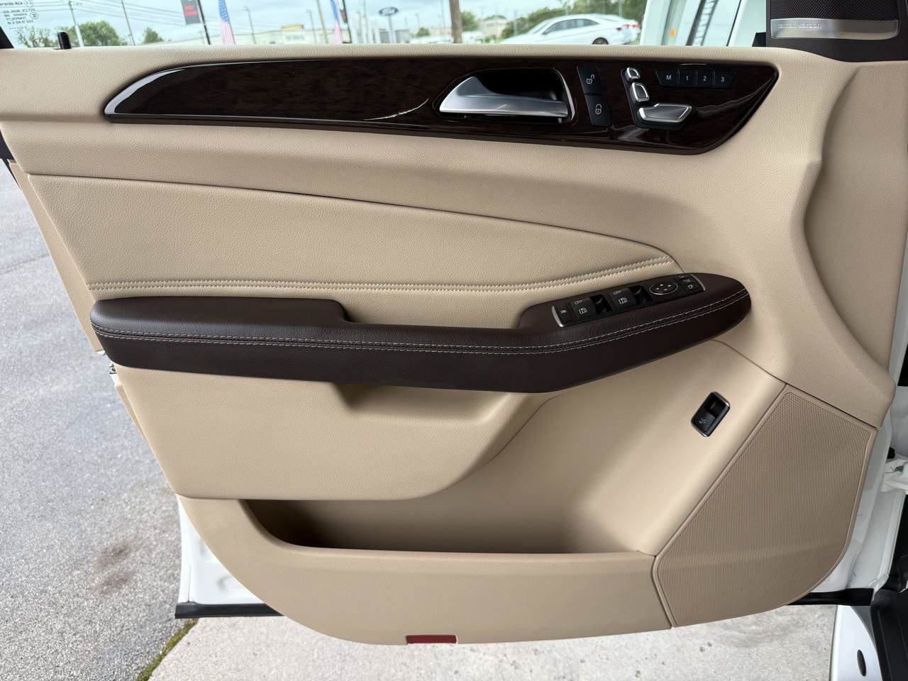 Used 2018 Mercedes-Benz GLE 350 image 11