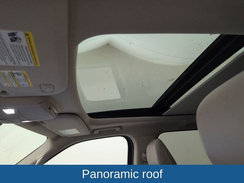 Used 2024 Ford Expedition Limited image 10